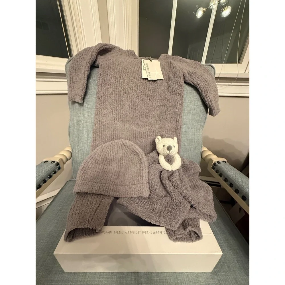 Barefoot Dreams Baby 12-18M CozyChic Jumpsuit Beanie Bear Buddy Set Dove Gray
